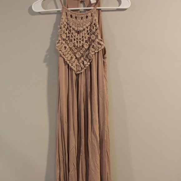 Tan dress with crochet chest - Picture 2 of 4